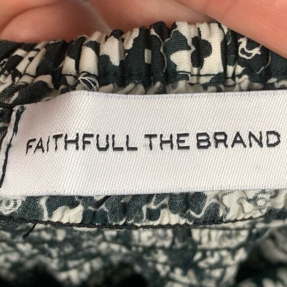 Faithful The Brand Dress Large Black Cream Floral Mini Smocked Romantic - Picture 5 of 10